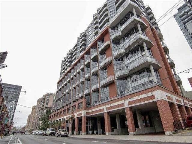 1516 - 255 Richmond St E