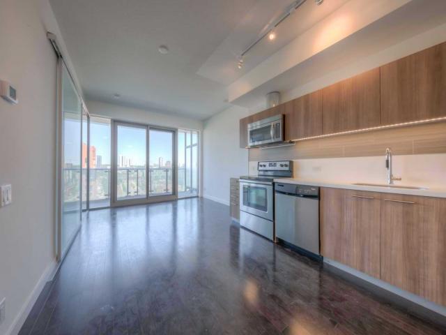 390 Cherry St, Unit 1103
