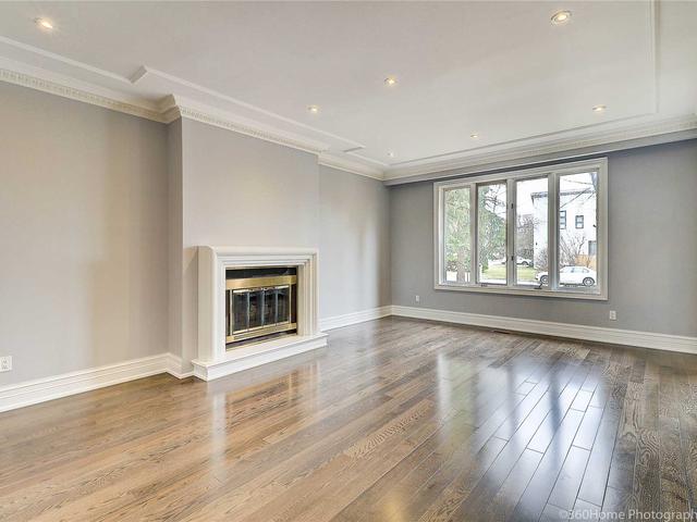 45 Broadleaf Rd