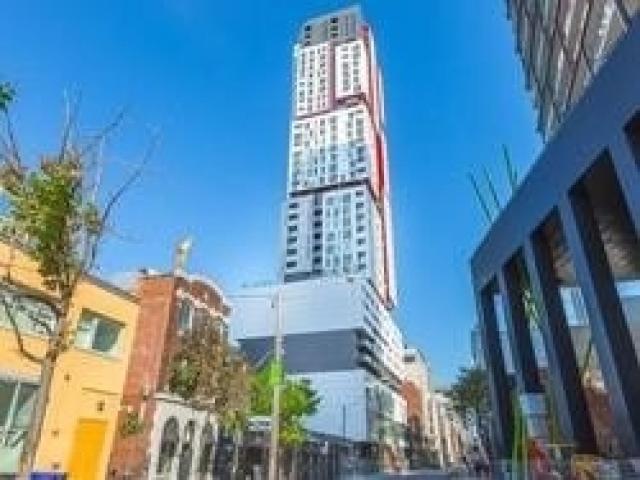 318 Richmond St, Unit 2103