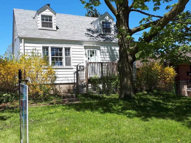 318 Hounslow Ave