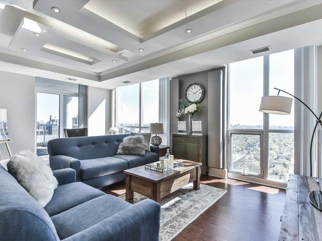 PH202 - 4968 Yonge St