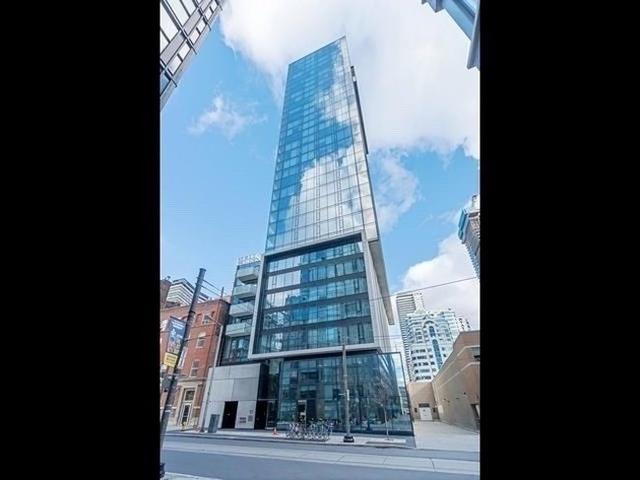 11 Charlotte St, Unit 610