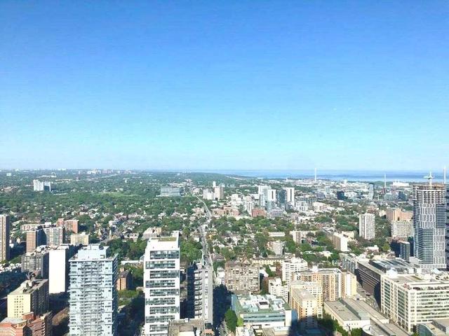 386 Yonge St, Unit 5707