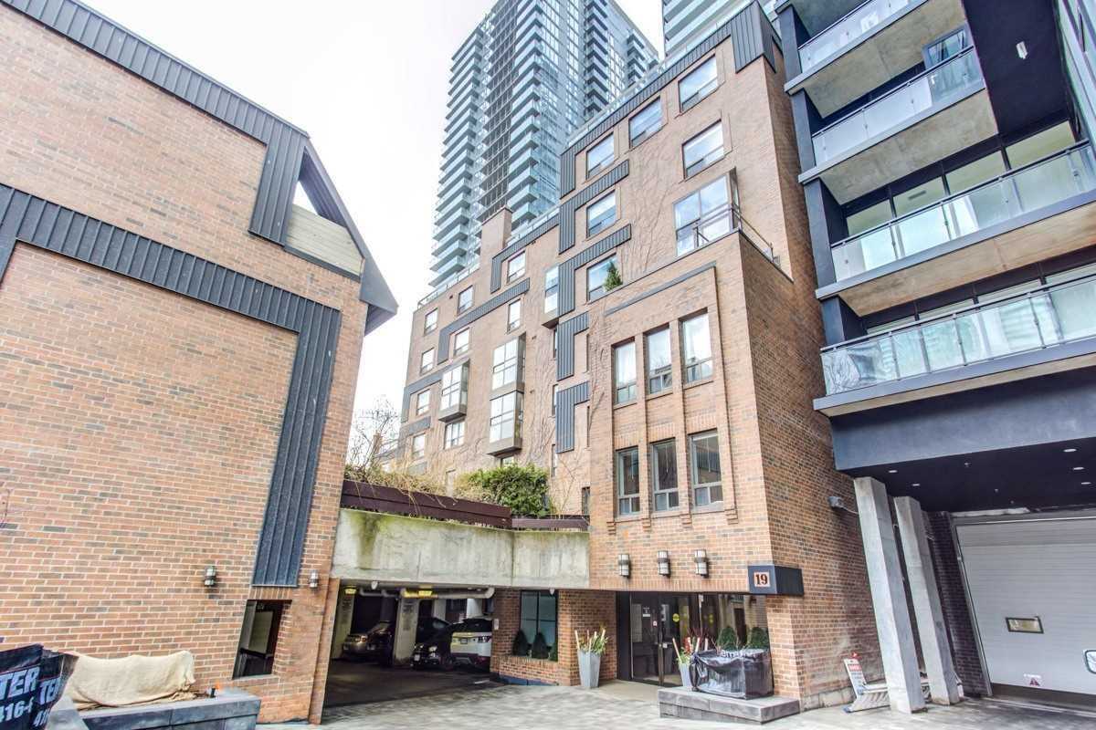 204 19 Dundonald St, Toronto Sold, C4485211 Condos.ca