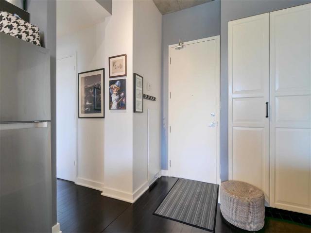 407 - 60 Bathurst St