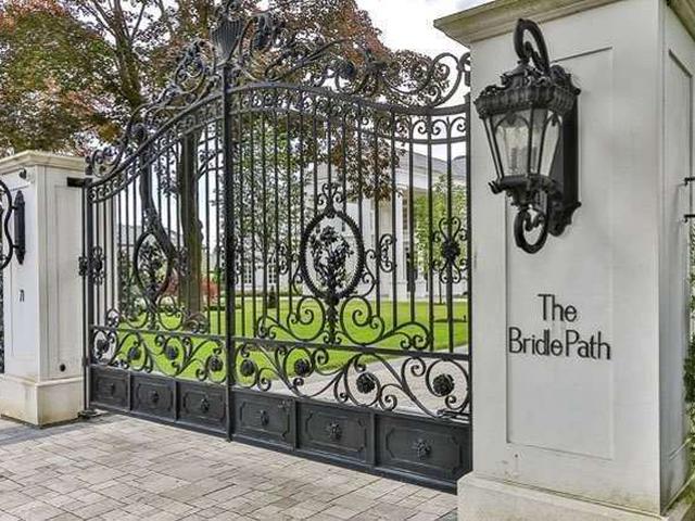 71 The Bridle Path