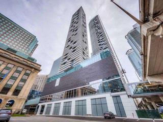88 Harbour St, Unit 1904