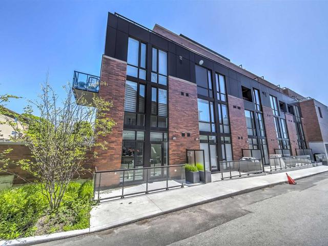 25 Malcolm Rd, Unit 113