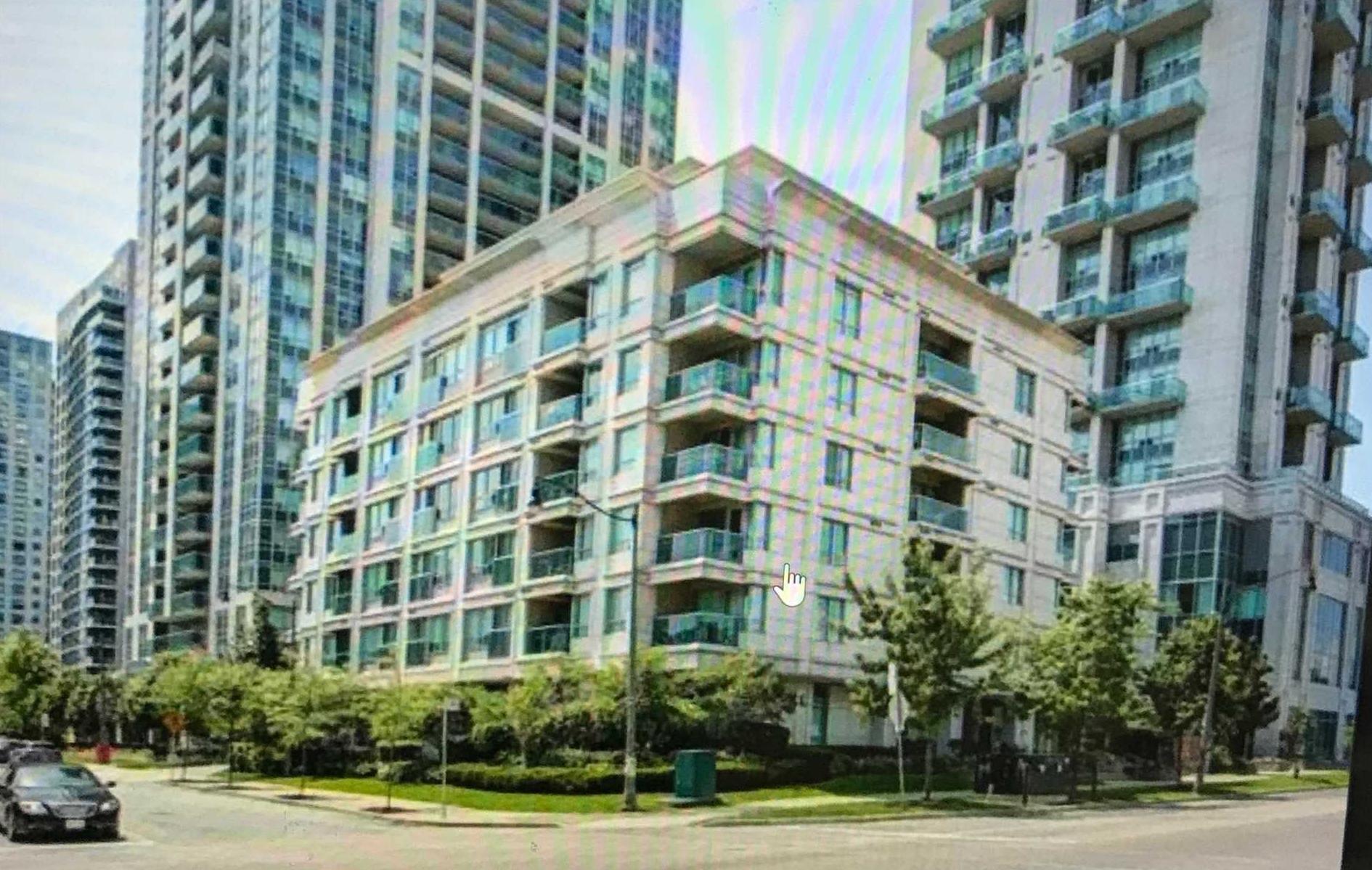 LPH02 19 Avondale Ave, North York Leased, C4508168 Condos.ca
