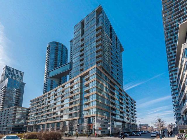 10 Capreol Crt, Unit 1021