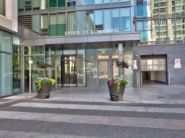 33 Lombard St, Unit 1909