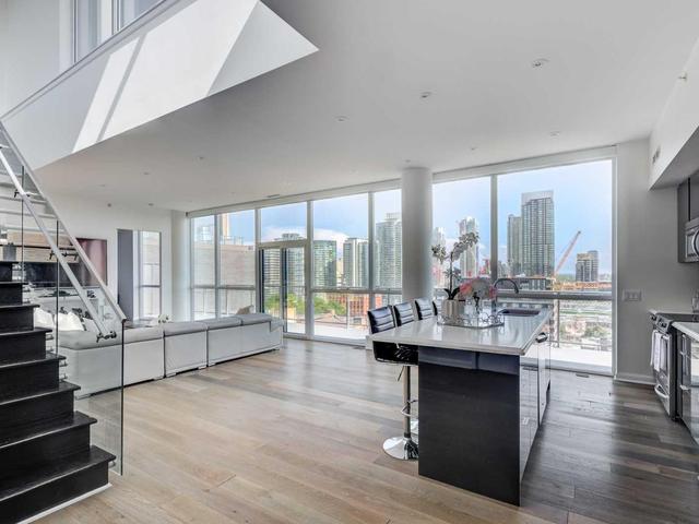 478 King St W, PH-1206