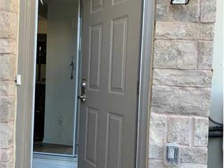 19 Coneflower Cres, Unit 117