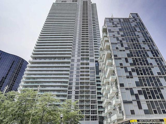 300 Front St W, Unit 1608