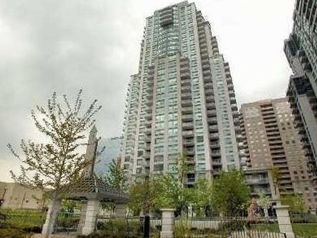 21 Hillcrest Ave, Unit 2204