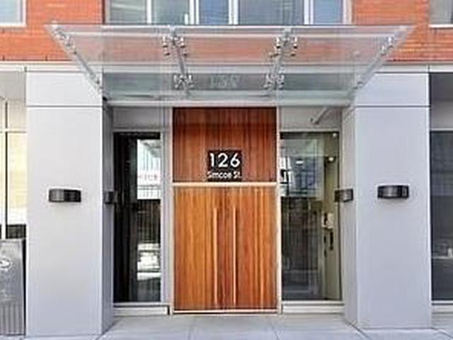 126 Simcoe St, Unit 2409