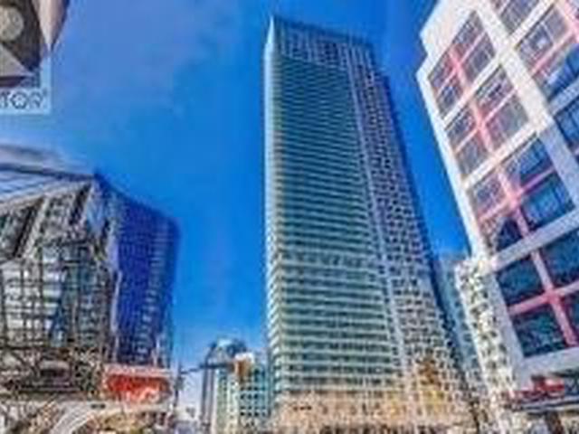 300 Front St W, Unit 3207