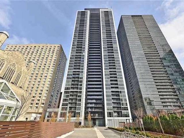 28 Ted Rogers Way, Unit 810