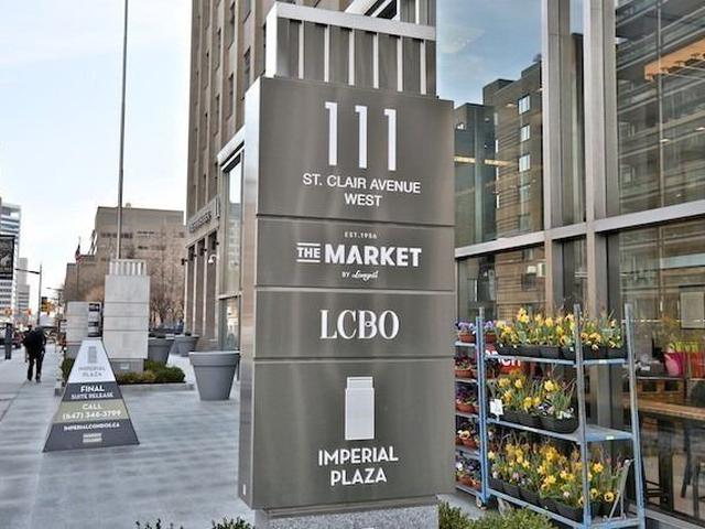 111 St Clair Ave W, Unit 1217
