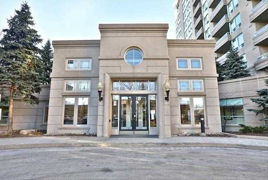 1012 - 8 Covington Rd, North York | Terminated, C4528716 | Condos.ca