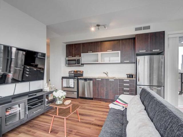 28 Ted Rogers Way, Unit 3609