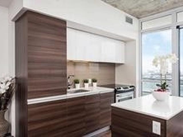 20 Minowan Miikan Lane, Unit 907
