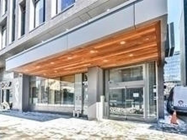 111 Bathurst St, Unit 521
