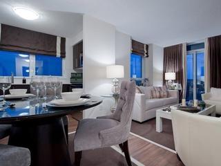 105 Harrison Garden Blvd, Unit 605