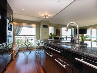 99 Harbour Sq, Unit 708