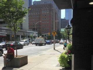 360 Bloor St E, Unit 304