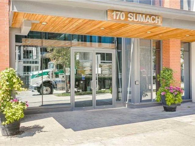 170 Sumach St, Unit 821