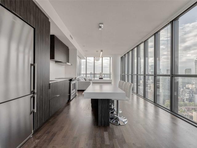 3504 - 101 Charles St E