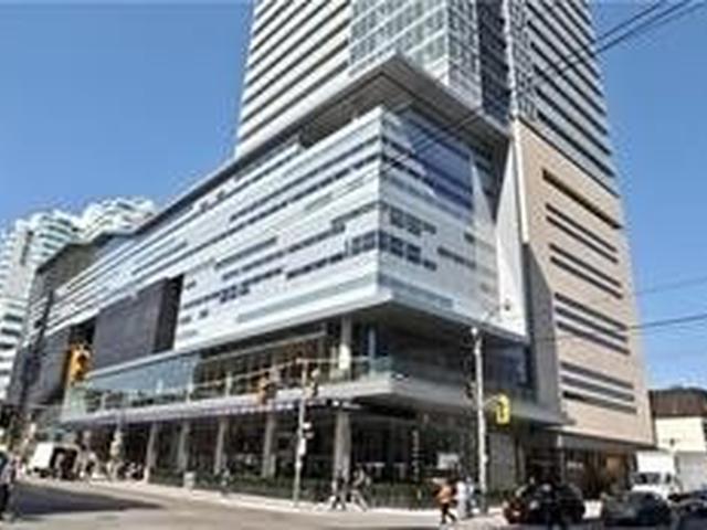 80 John St, Unit 1608