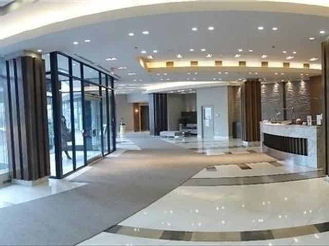 33 Bay St, Unit 2501