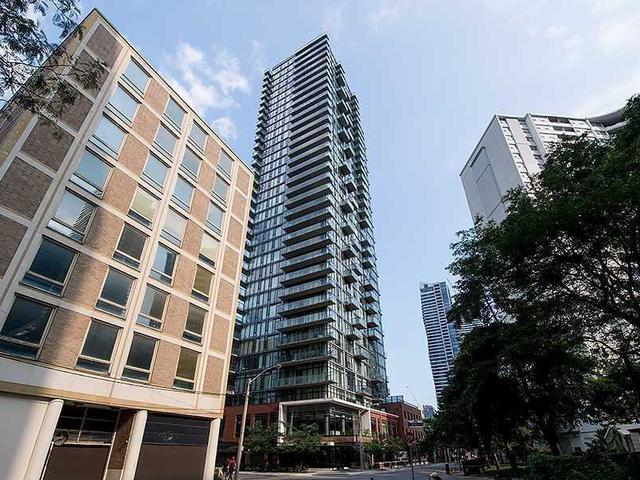 75 St Nicholas St, Unit 2206