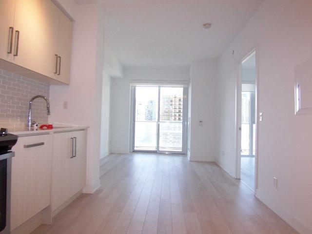 5180 Yonge St, Unit 703