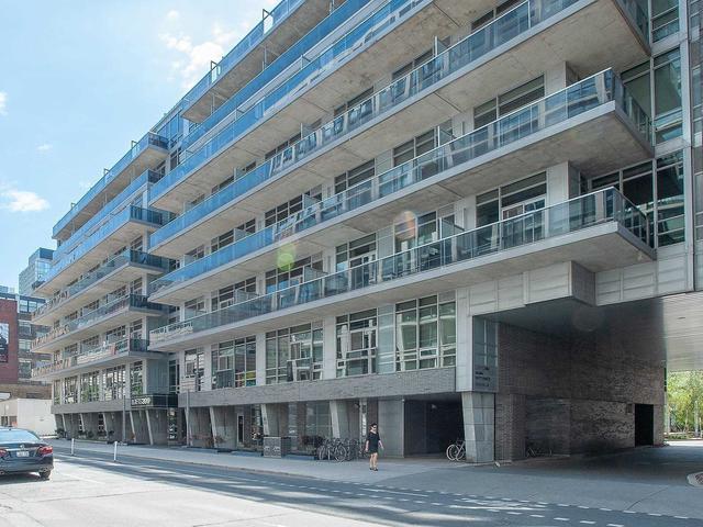 399 Adelaide St W, Unit 1011