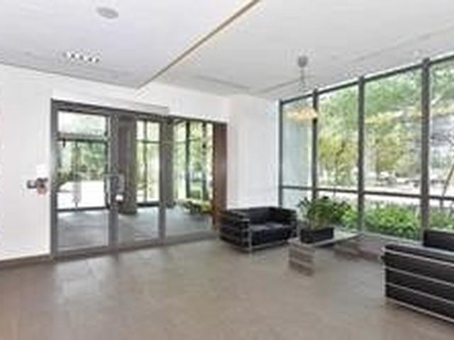 1909 - 11 Brunel Crt