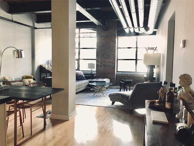 43 Hanna Ave, Unit 234
