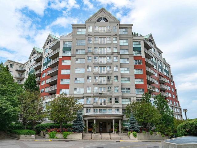 18 Concorde Pl, Unit Lc3