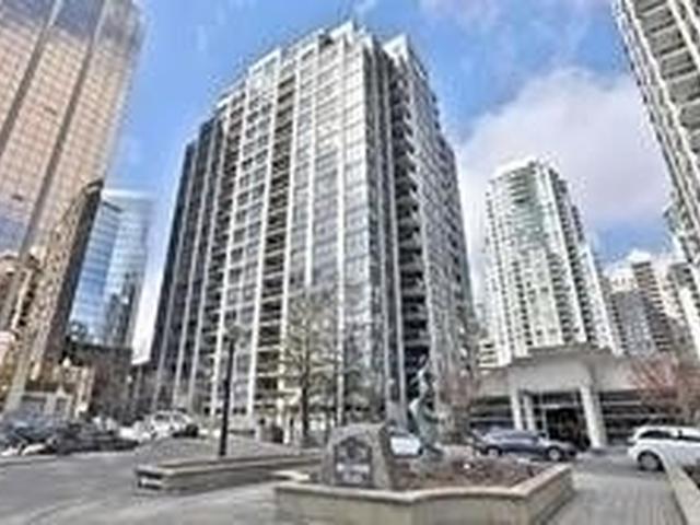 18 Hollywood Ave, Unit 201