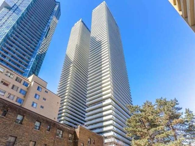 50 Charles St E, Unit 1405