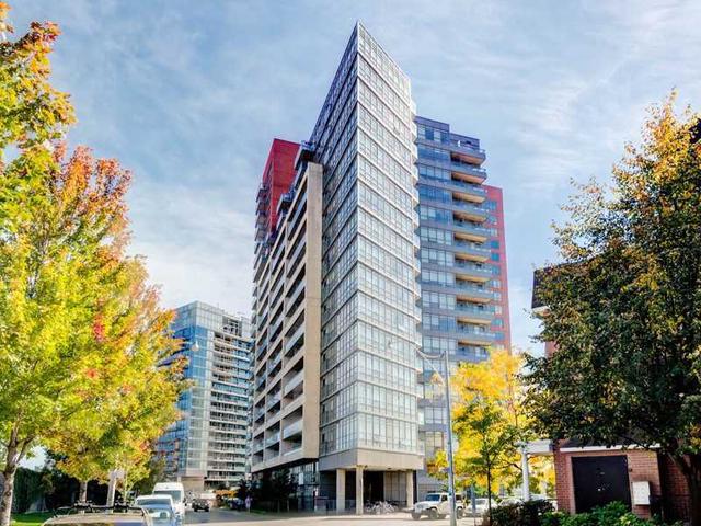 38 Joe Shuster Way, Unit 820