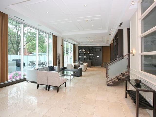 562 Eglinton Ave E, Unit 202