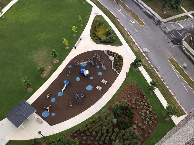 1408 - 75 The Donway Way W