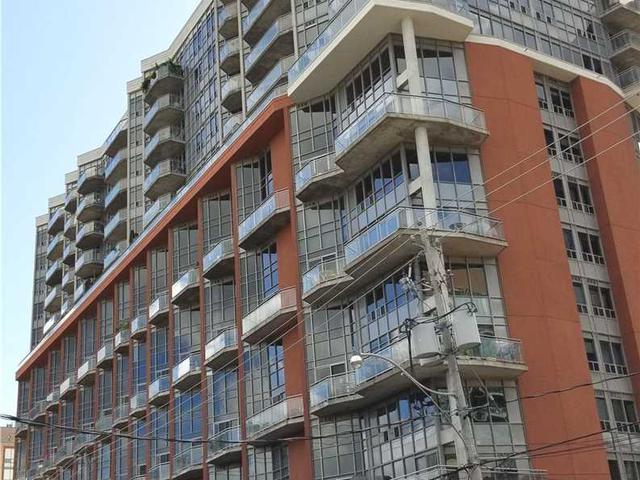 803 - 255 Richmond St E