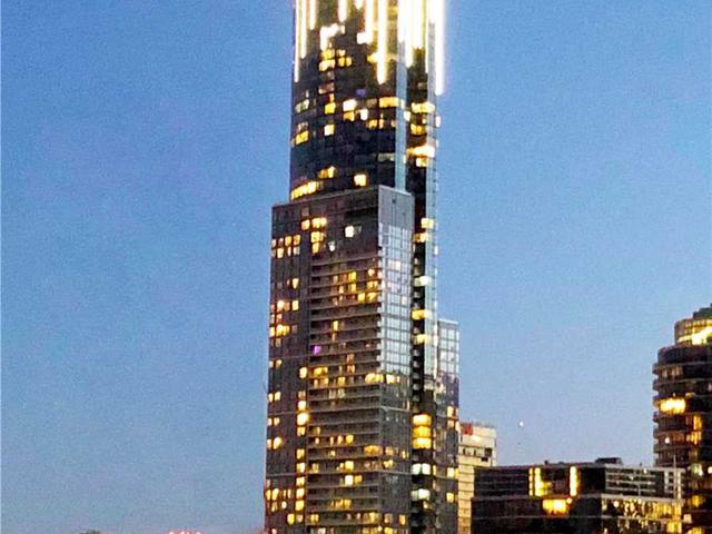 388 Yonge St, Unit 5001 photo #1