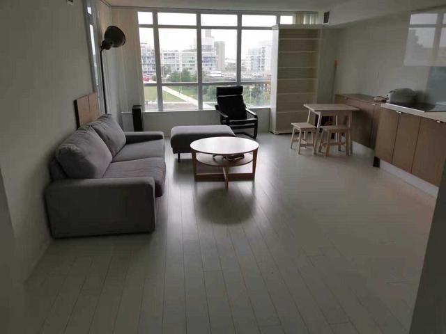 151 Dan Leckie Way, Unit 656