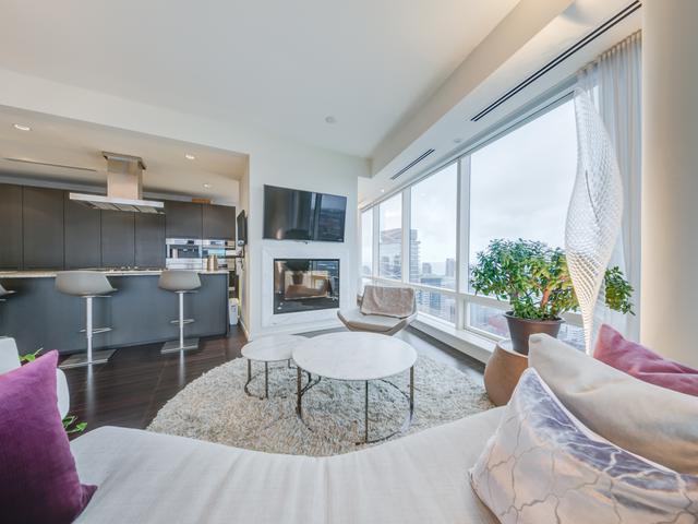 180 University Ave, Unit 4505